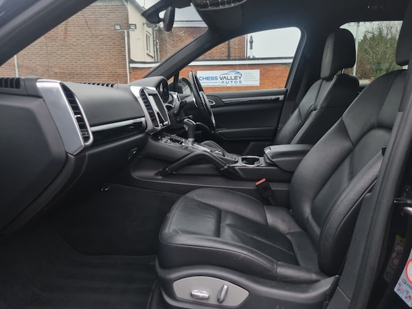Used Porsche Cayenne 2014 for sale - 73755694: Photo 15