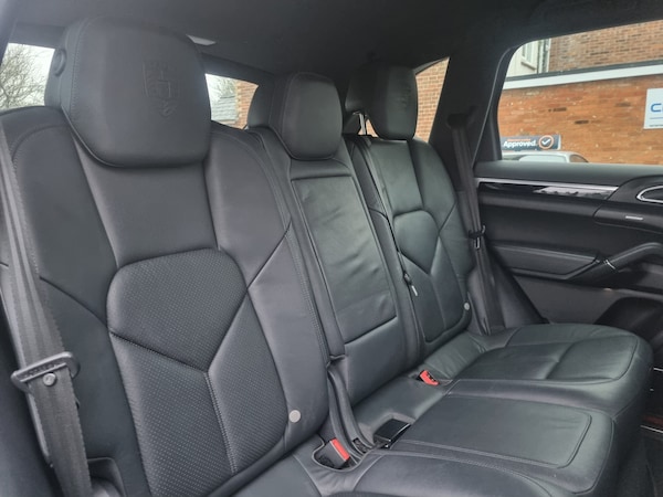 Used Porsche Cayenne 2014 for sale - 73755694: Photo 20