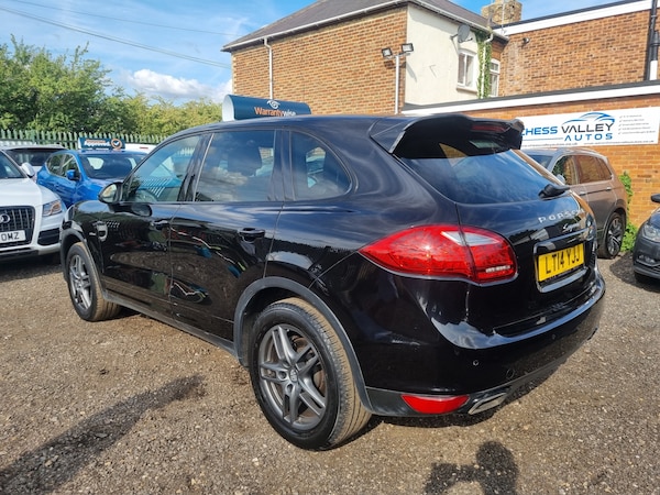Used Porsche Cayenne 2014 for sale - 73755694: Photo 3