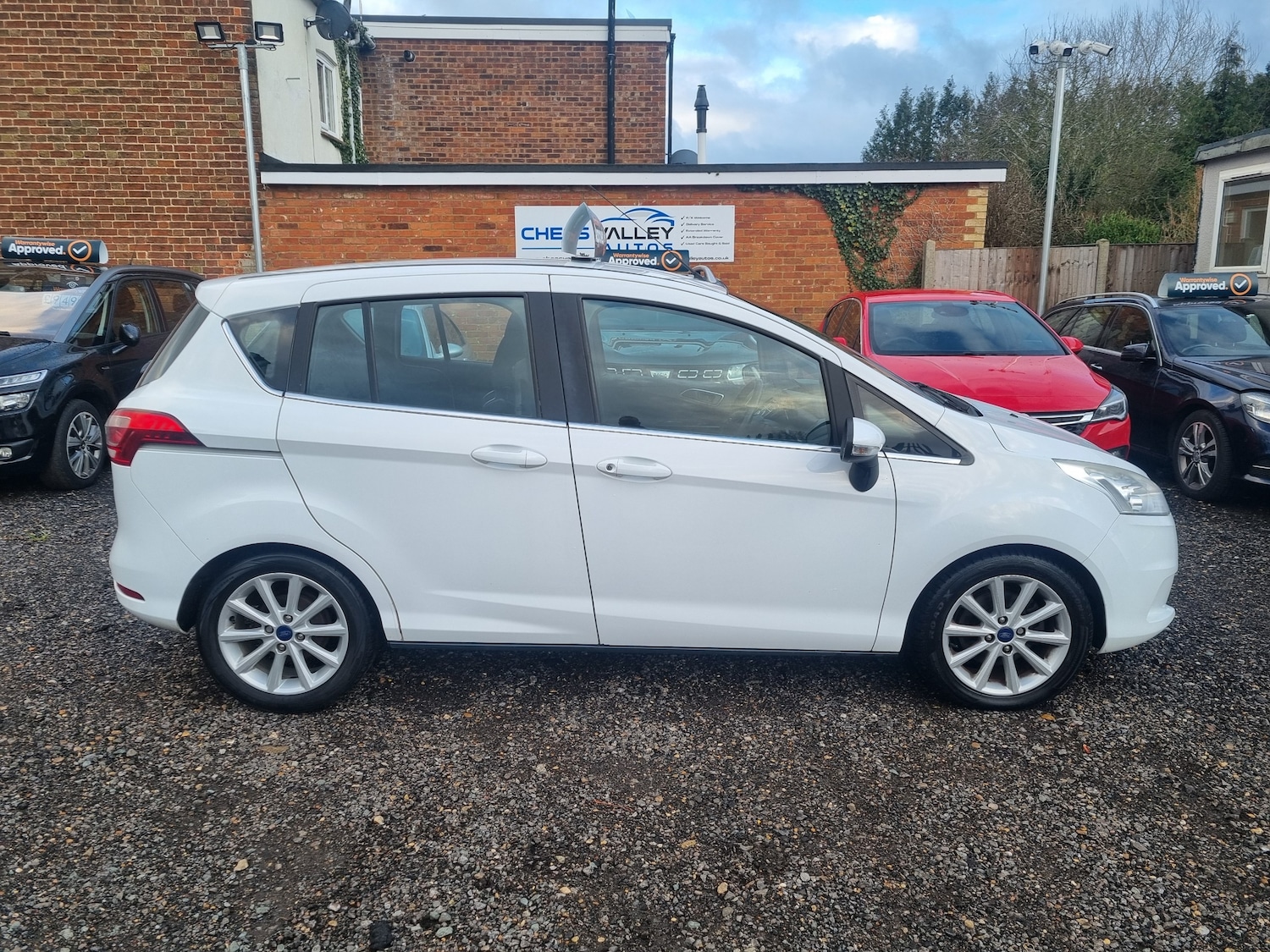 Used Ford B-MAX 2015 for sale - 77470961: Photo 2