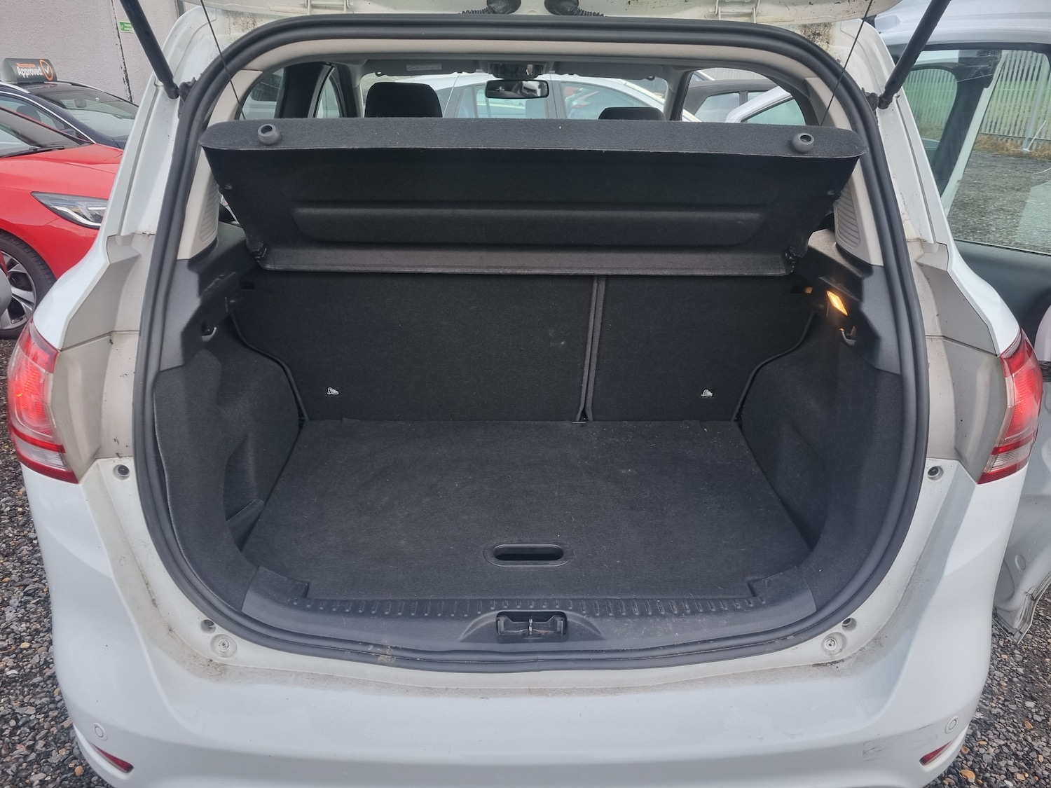 Used Ford B-MAX 2015 for sale - 77470961: Photo 22