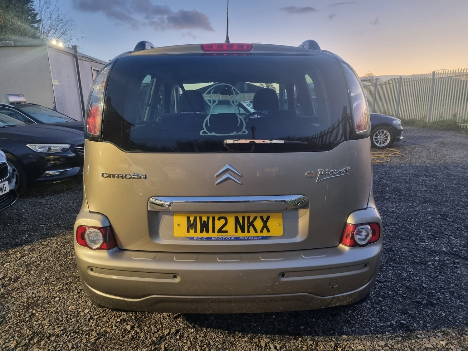 Used Citroen C3 Picasso 2012 for sale - 76519800: Photo 4