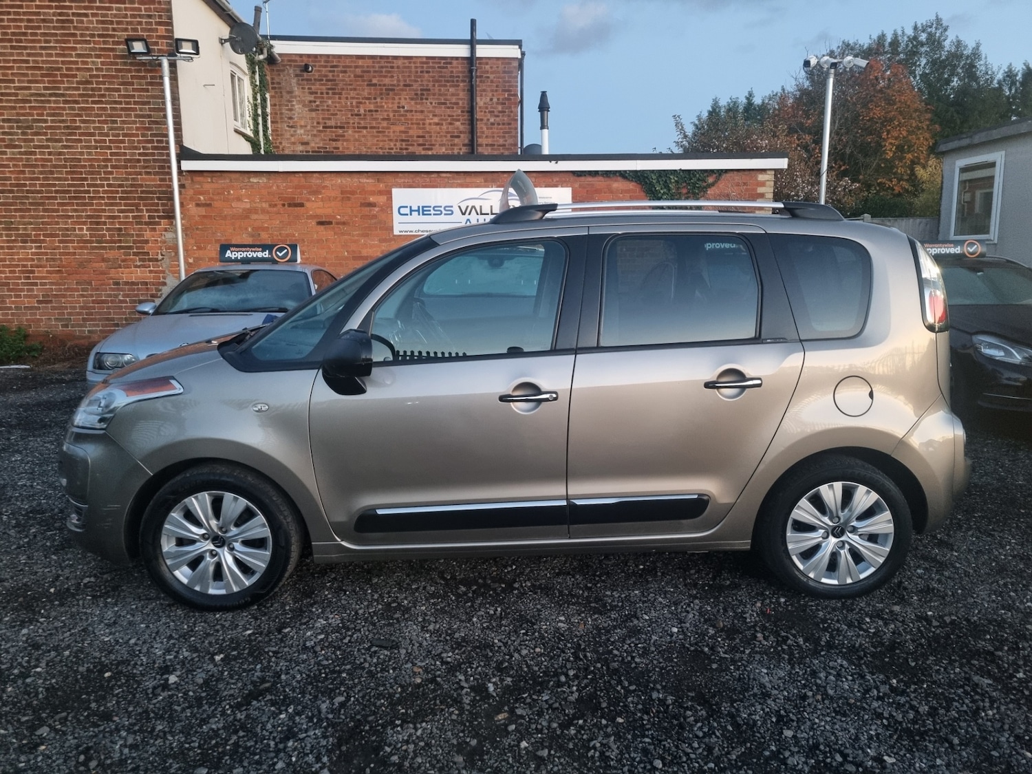 Used Citroen C3 Picasso 2012 for sale - 76519800: Photo 6