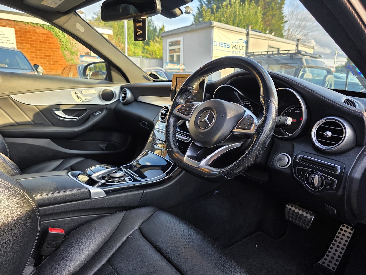 Used Mercedes-Benz C Class 2015 for sale - 76836507: Photo 10