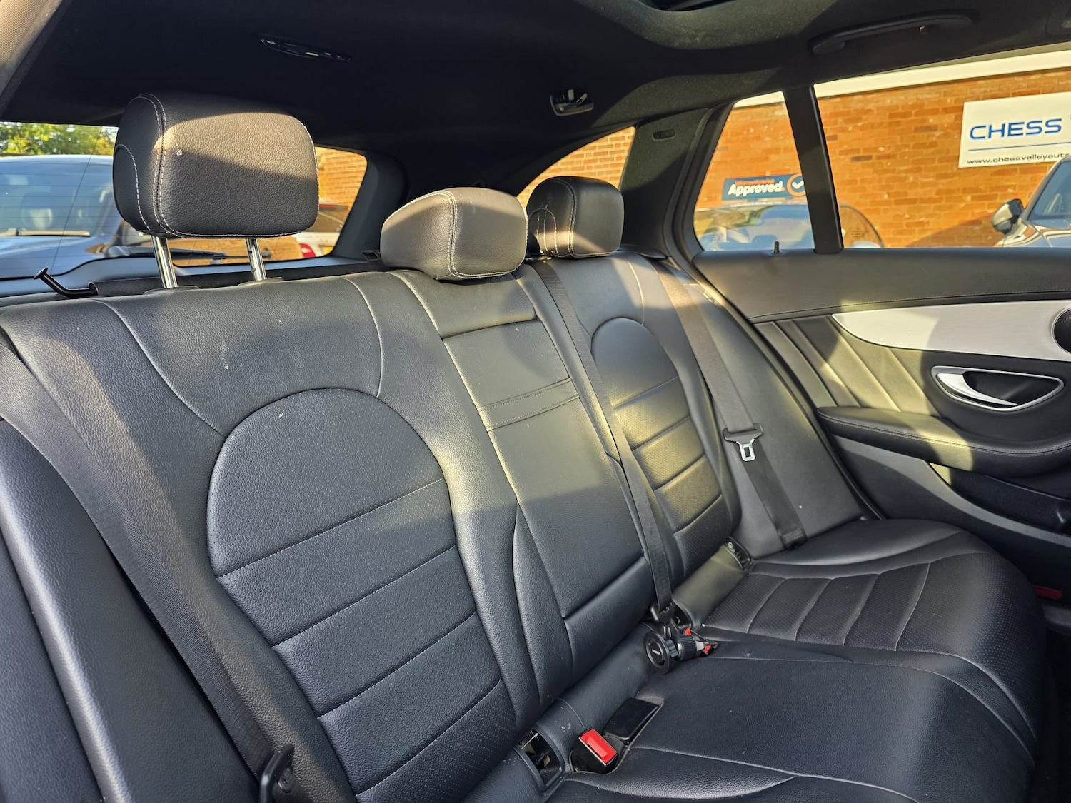 Used Mercedes-Benz C Class 2015 for sale - 76836507: Photo 14