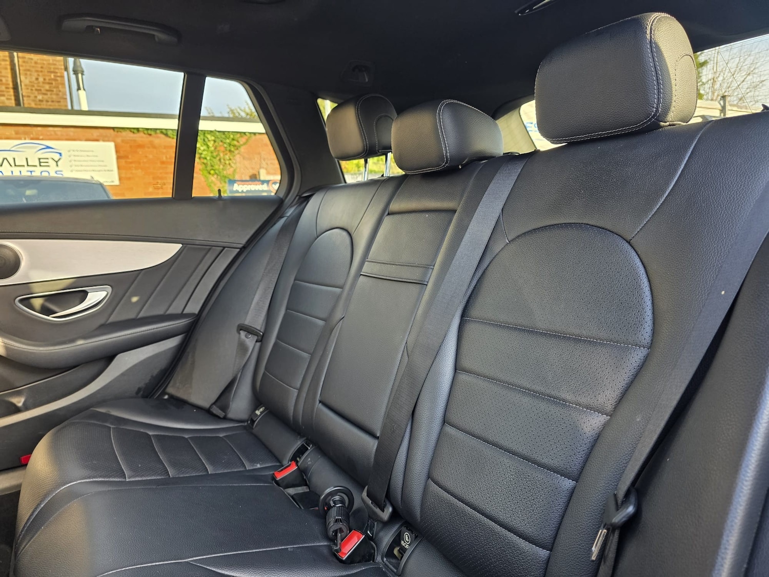 Used Mercedes-Benz C Class 2015 for sale - 76836507: Photo 19