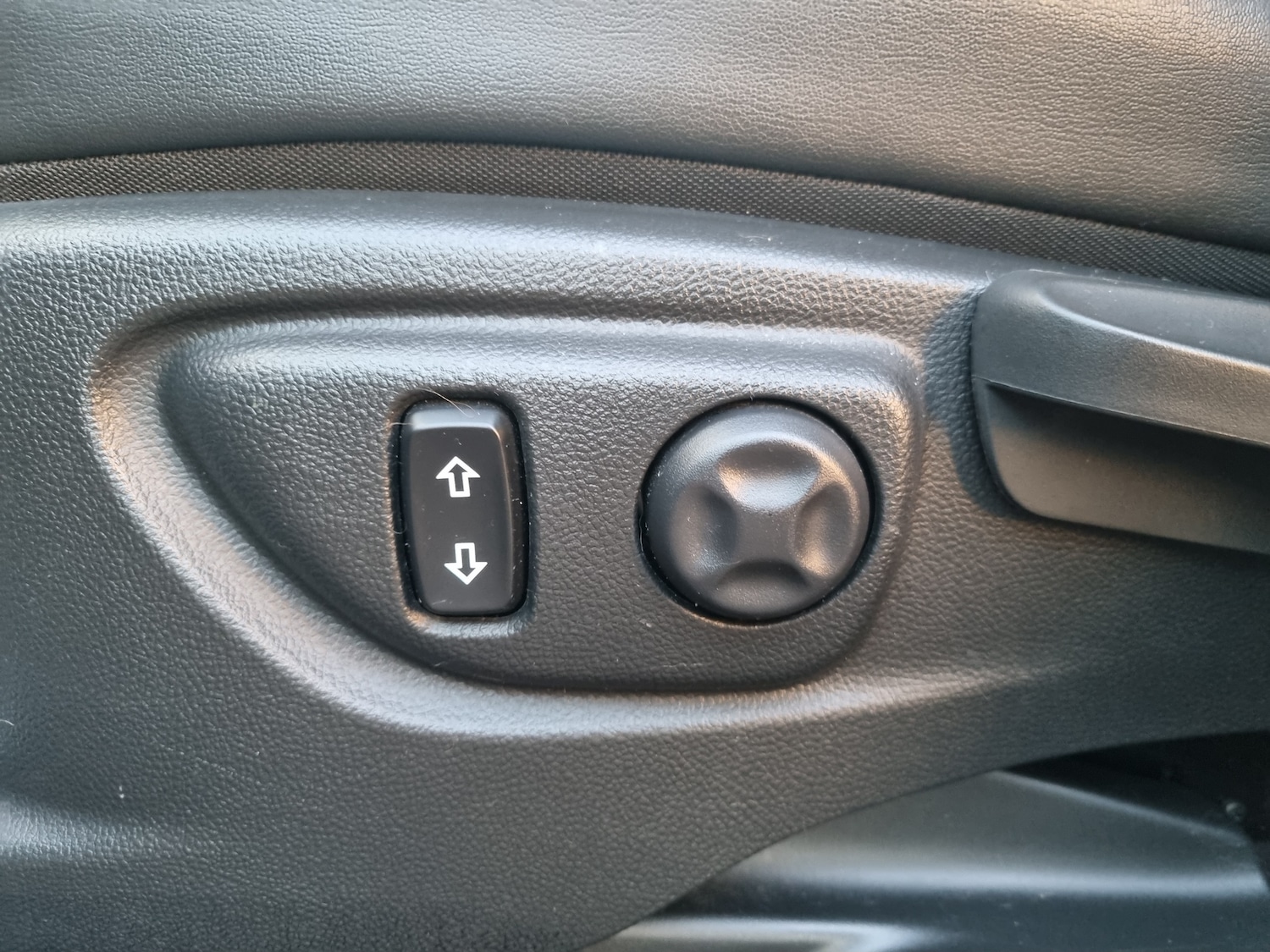 Used Vauxhall Mokka 2014 for sale - 76856269: Photo 28