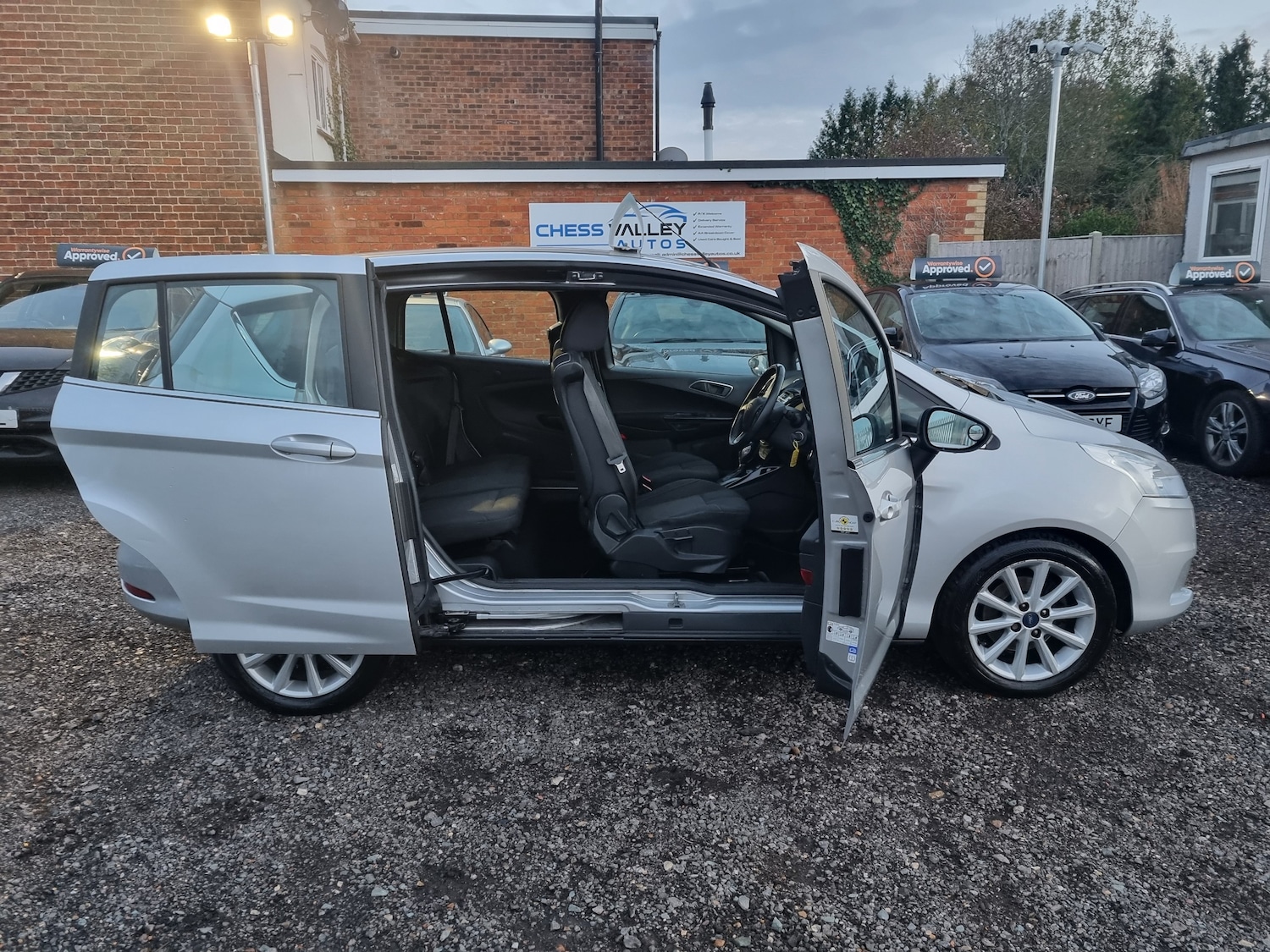 Used Ford B-MAX 2017 for sale - 76856261: Photo 10