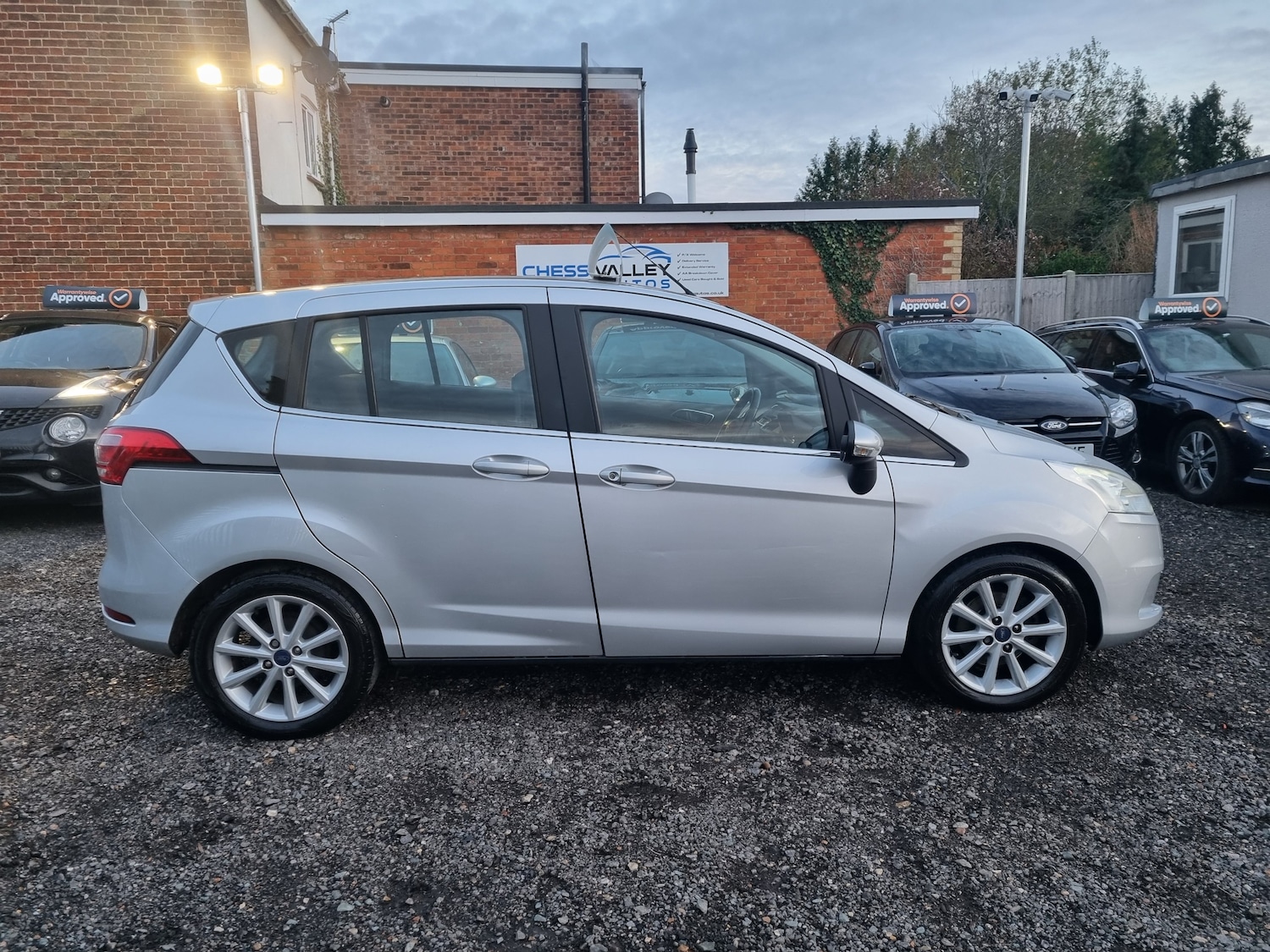 Used Ford B-MAX 2017 for sale - 76856261: Photo 2