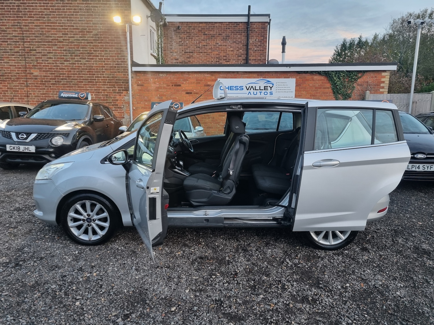 Used Ford B-MAX 2017 for sale - 76856261: Photo 9