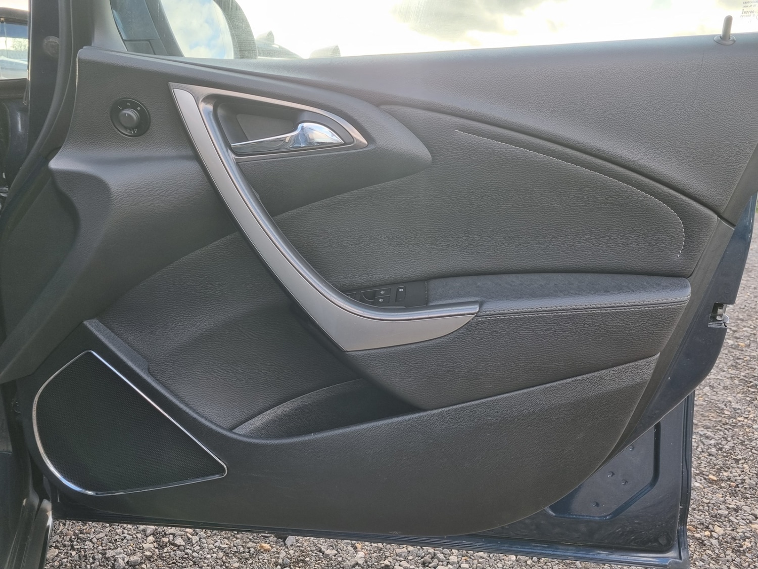 Used Vauxhall Astra 2012 for sale - 76369532: Photo 26
