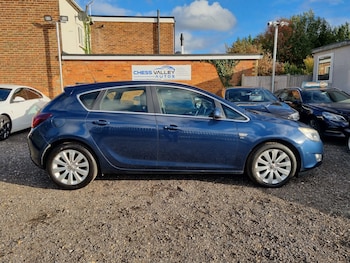 Used Vauxhall Astra 2012 for sale - 76369532: Photo