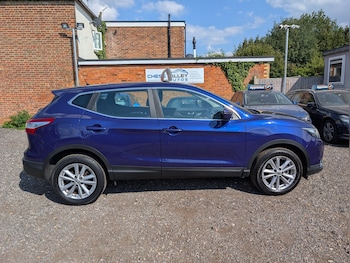 Used Nissan Qashqai 2016 for sale - 79308303: Photo