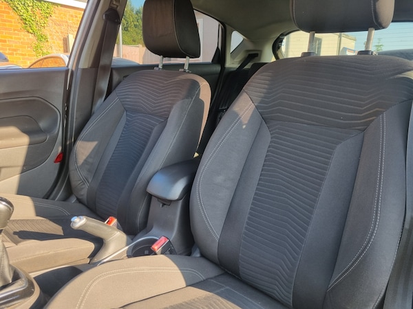 Used Ford Fiesta 2015 for sale - 74976656: Photo 16