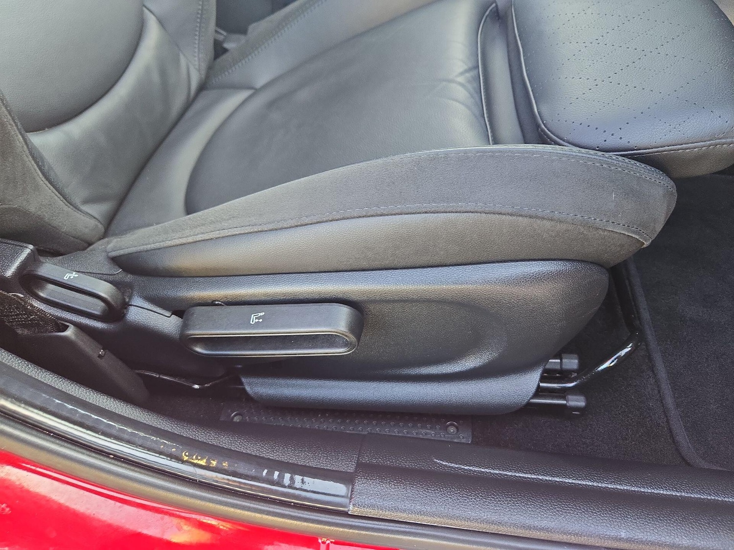 Used MINI Hatch 2023 for sale - 77411048: Photo 6