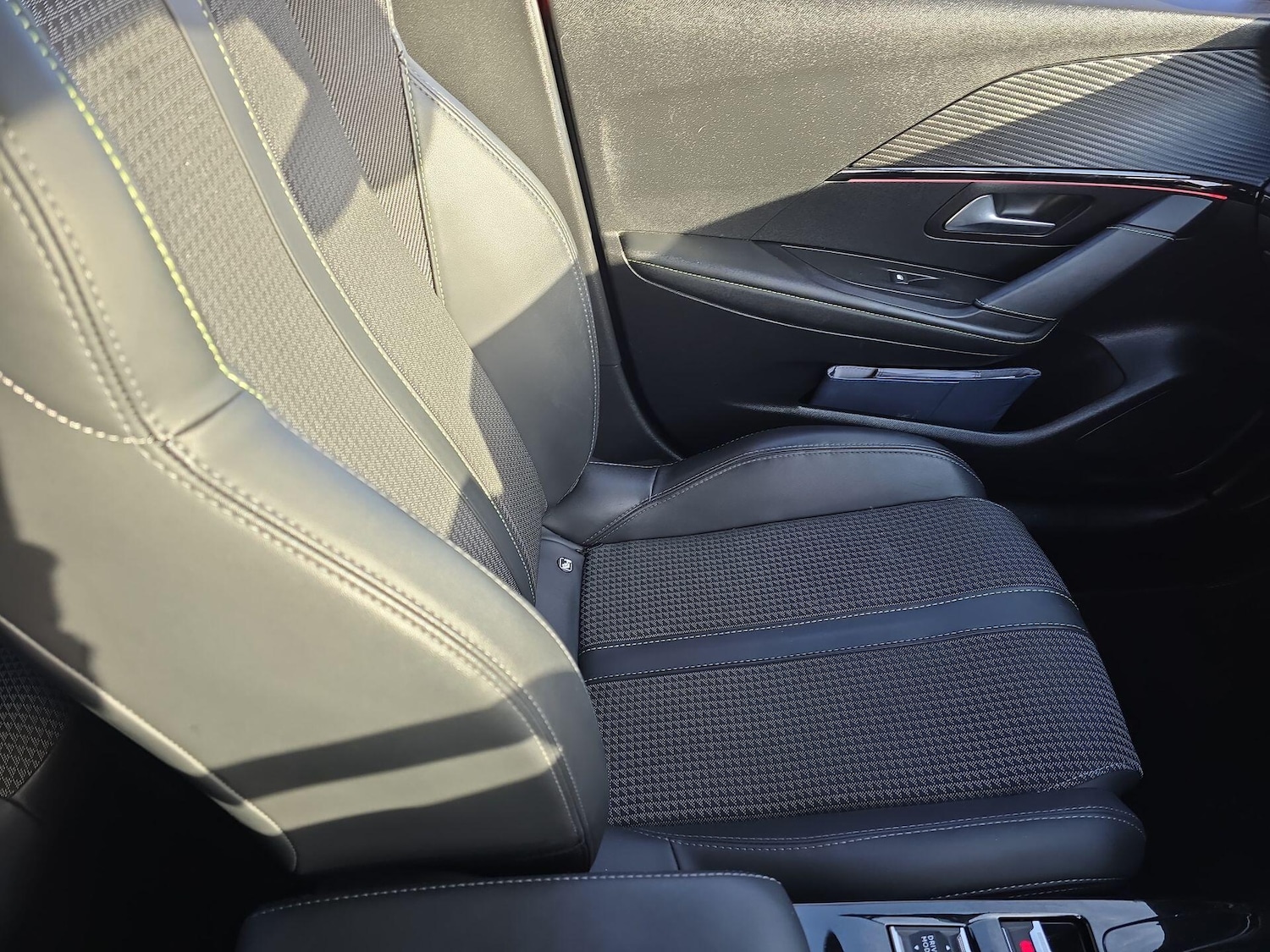 Used Peugeot 208 2021 for sale - 77455650: Photo 17