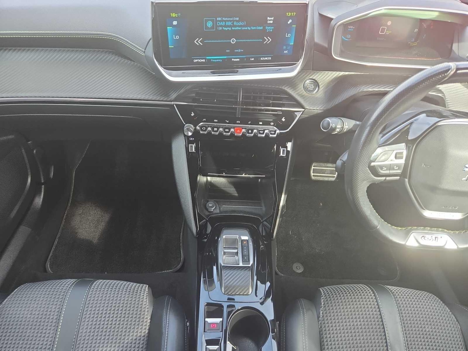 Used Peugeot 2008 2022 for sale - 75867157: Photo 12