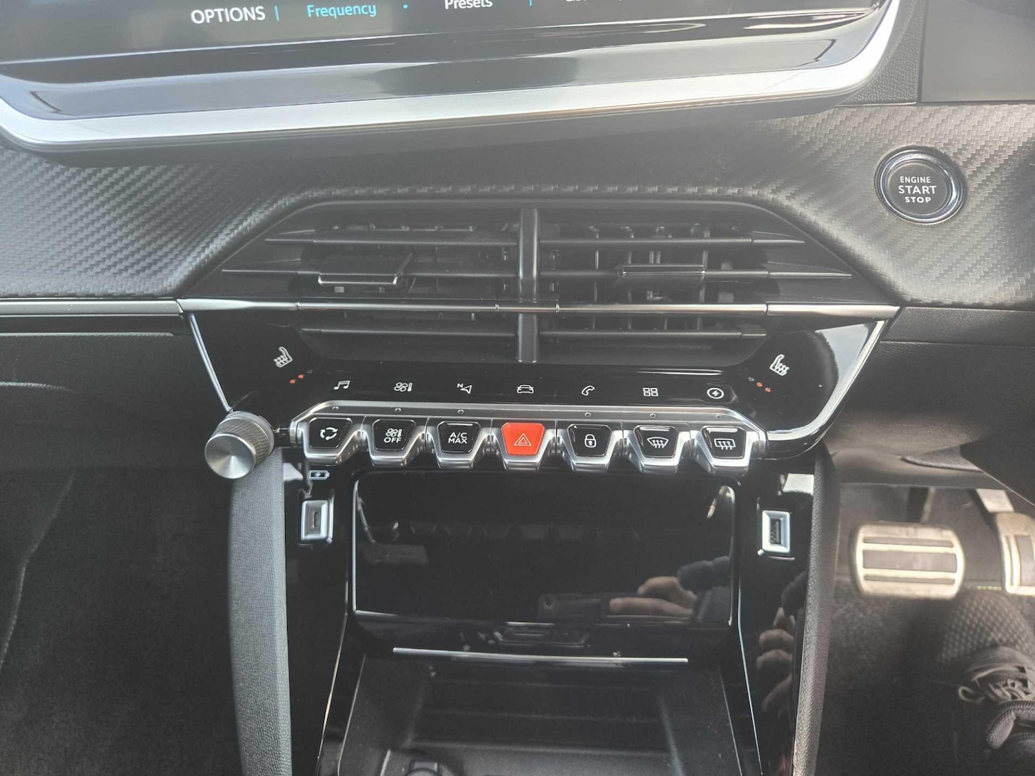 Used Peugeot 2008 2022 for sale - 75867157: Photo 29