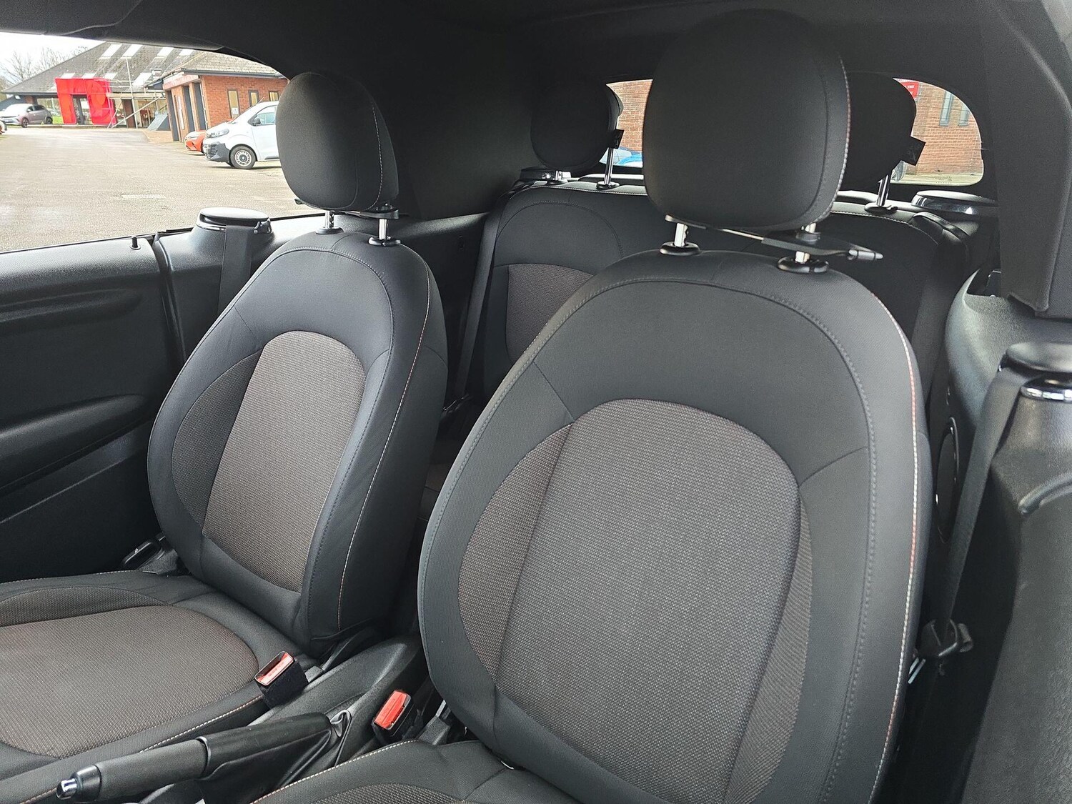 Used MINI Convertible 2016 for sale - 77574478: Photo 12