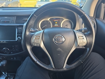 Used Nissan Navara 2020 for sale - 78492698: Photo