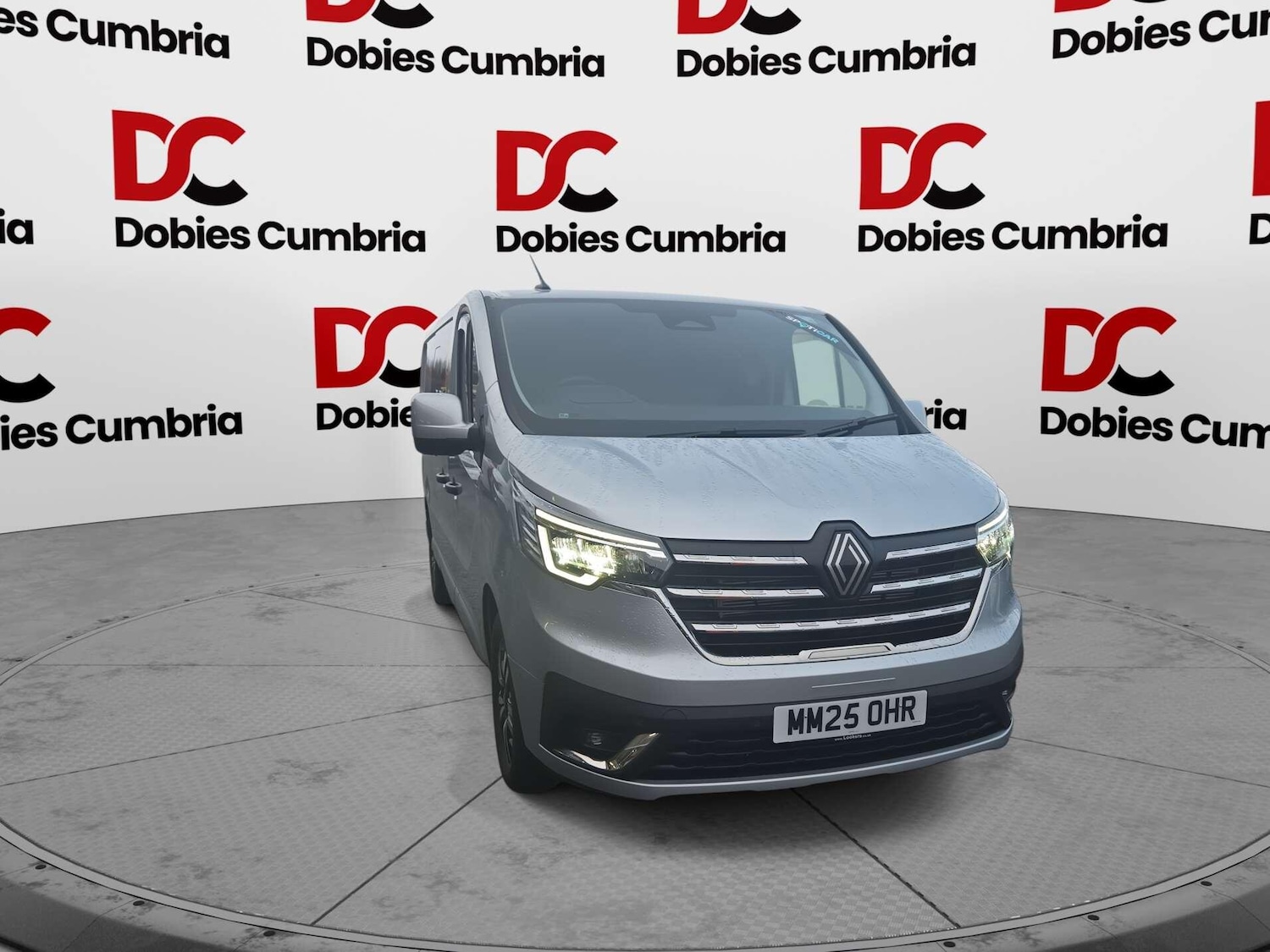 Used Renault Trafic 2025 for sale - 77202928: Photo 2