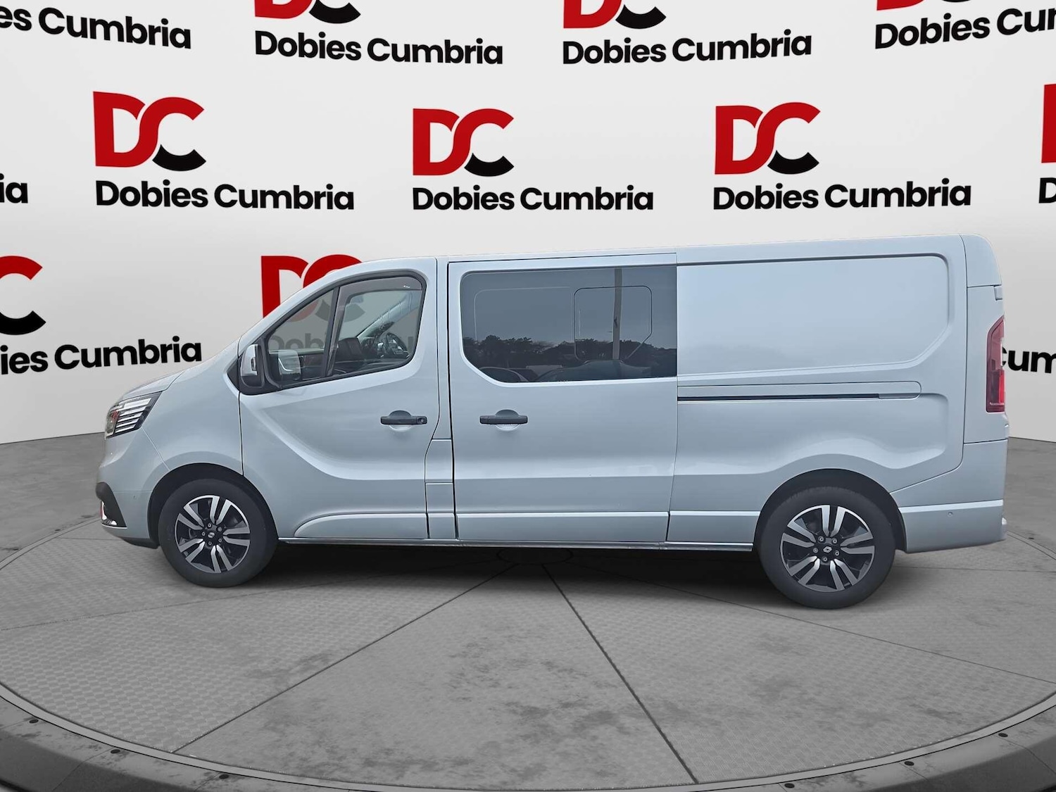 Used Renault Trafic 2025 for sale - 77202928: Photo 9