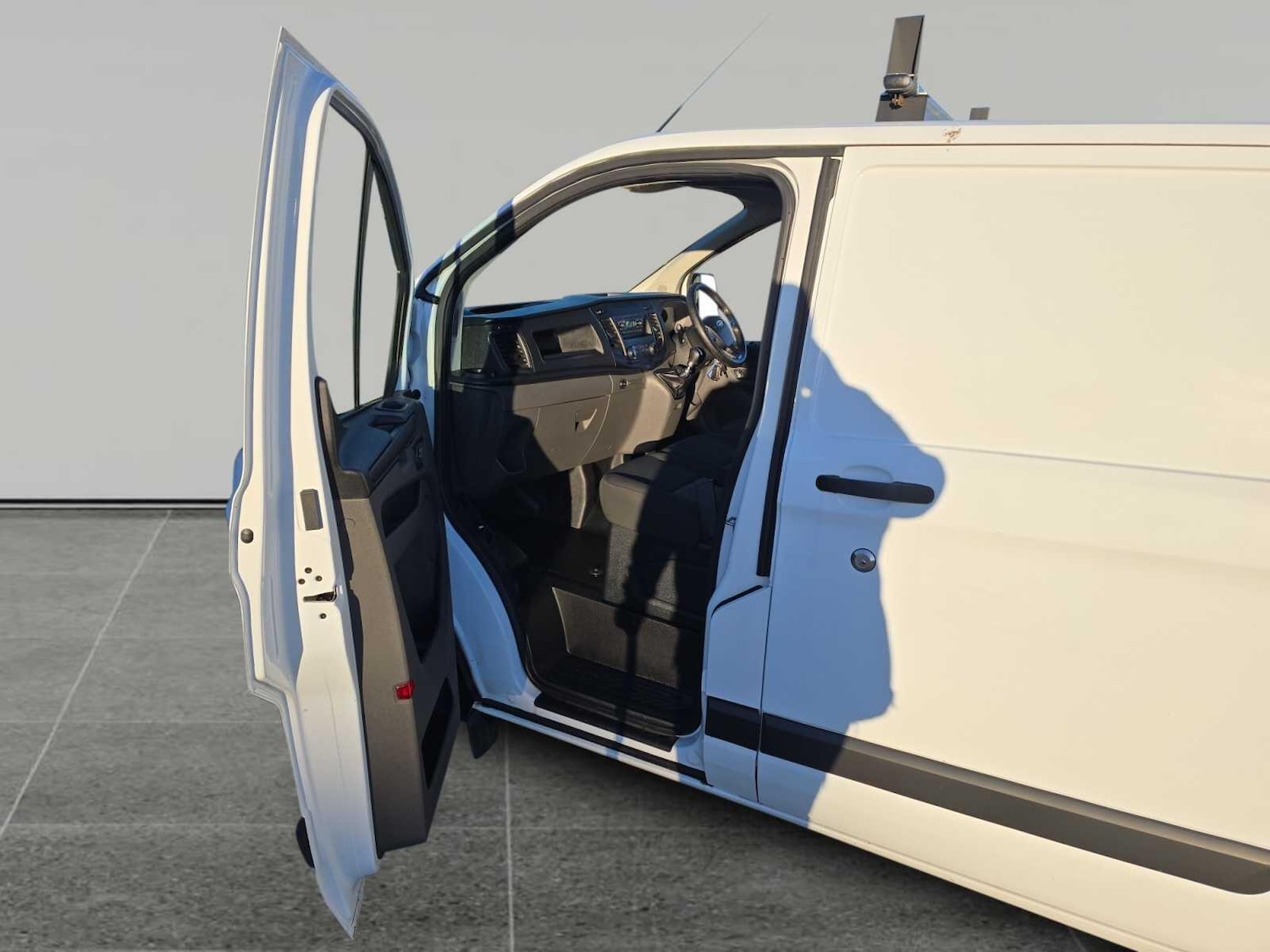 Used Ford Transit Custom 2019 for sale - 76646291: Photo 9