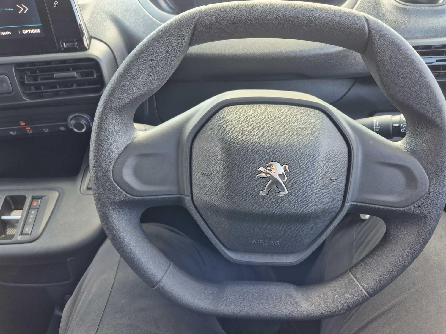 Used Peugeot Partner 2024 for sale - 76989748: Photo 34