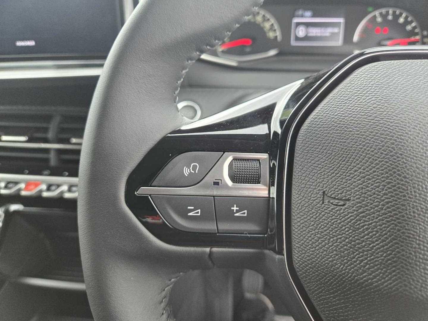 Used Peugeot 208 2025 for sale - 76926423: Photo 28