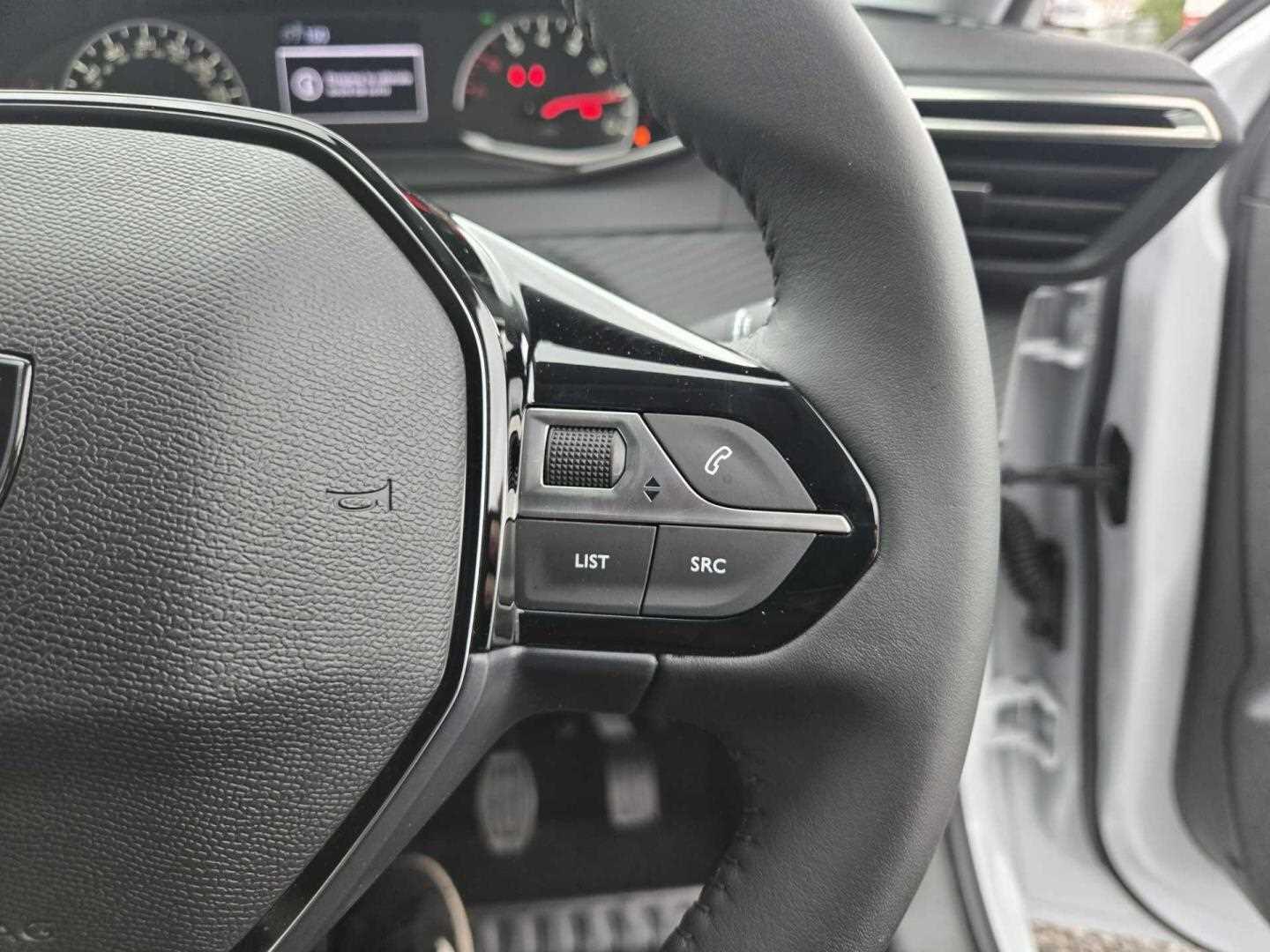 Used Peugeot 208 2025 for sale - 76926423: Photo 29