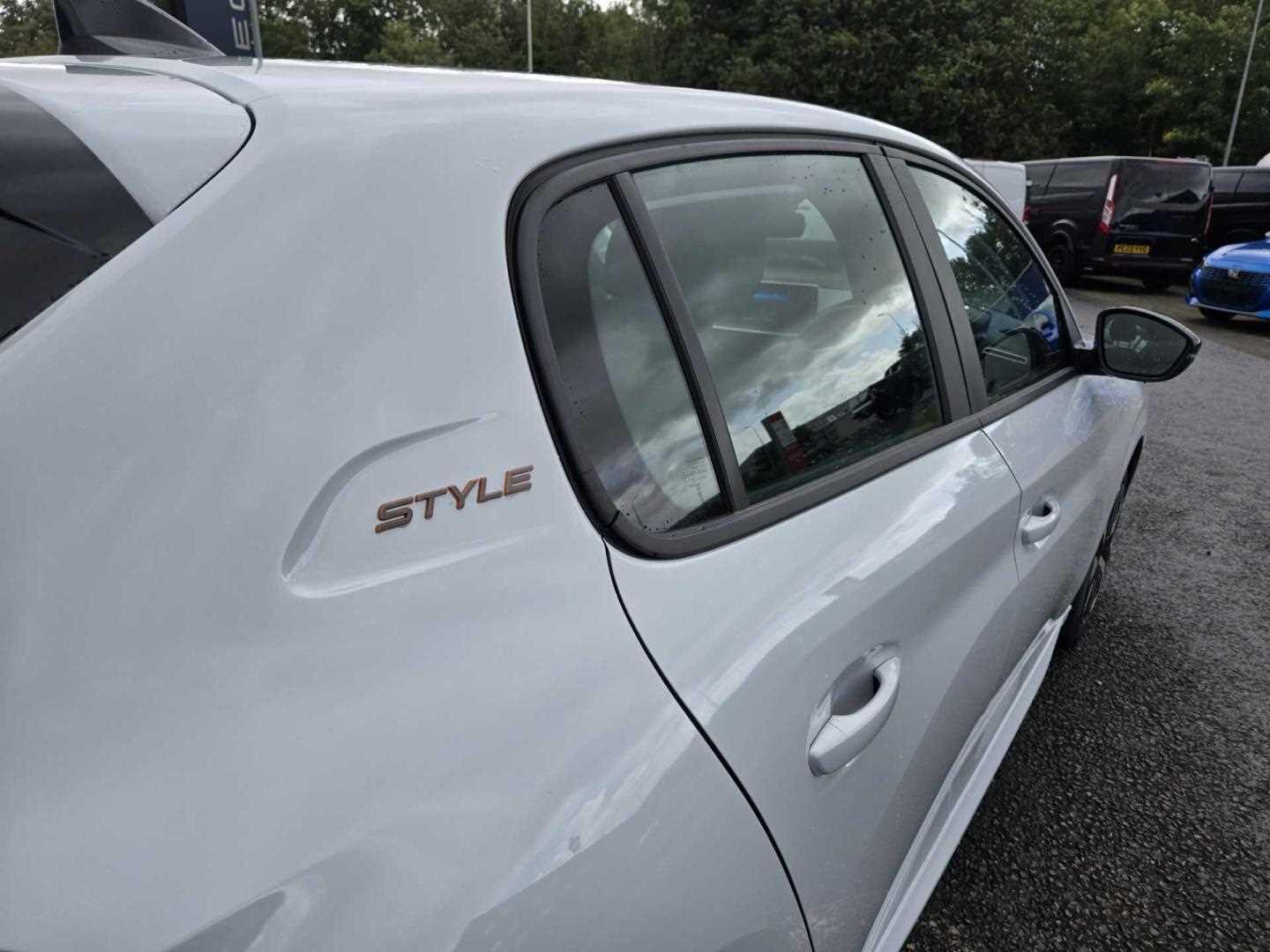 Used Peugeot 208 2025 for sale - 76926423: Photo 30