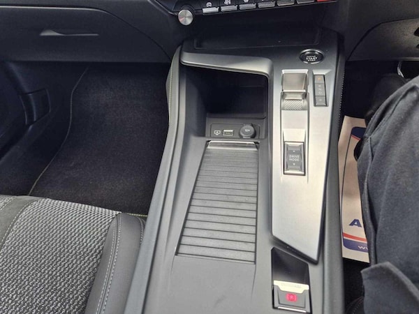 Used Peugeot 308 2025 for sale - 76099482: Photo 32