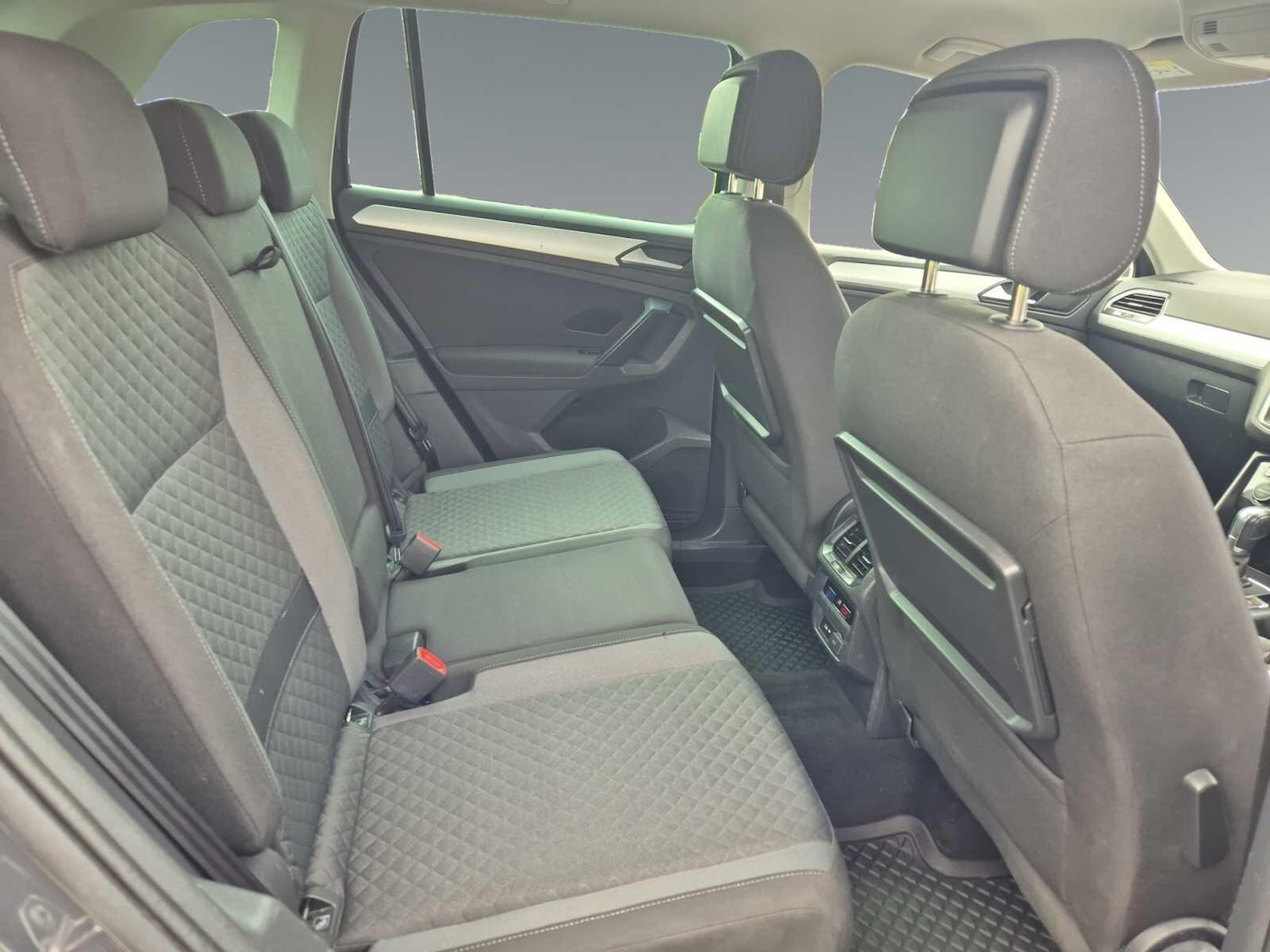 Used Volkswagen Tiguan 2019 for sale - 76991508: Photo 18