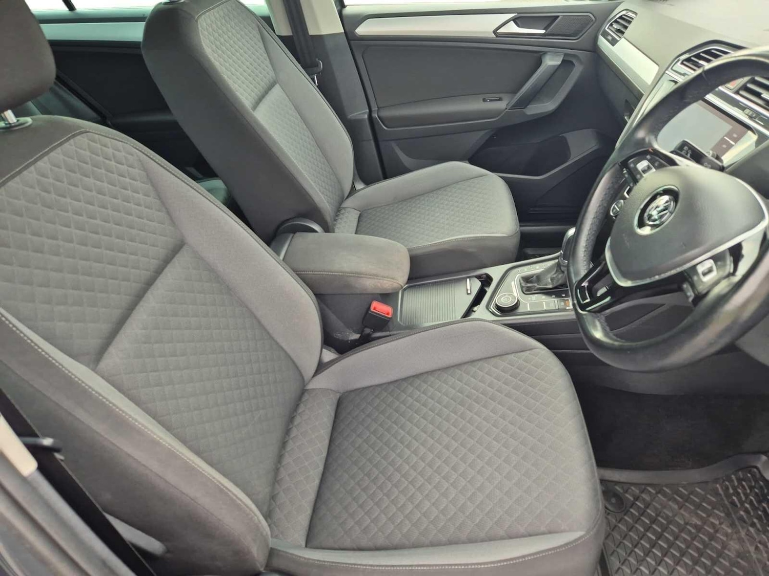 Used Volkswagen Tiguan 2019 for sale - 76991508: Photo 22