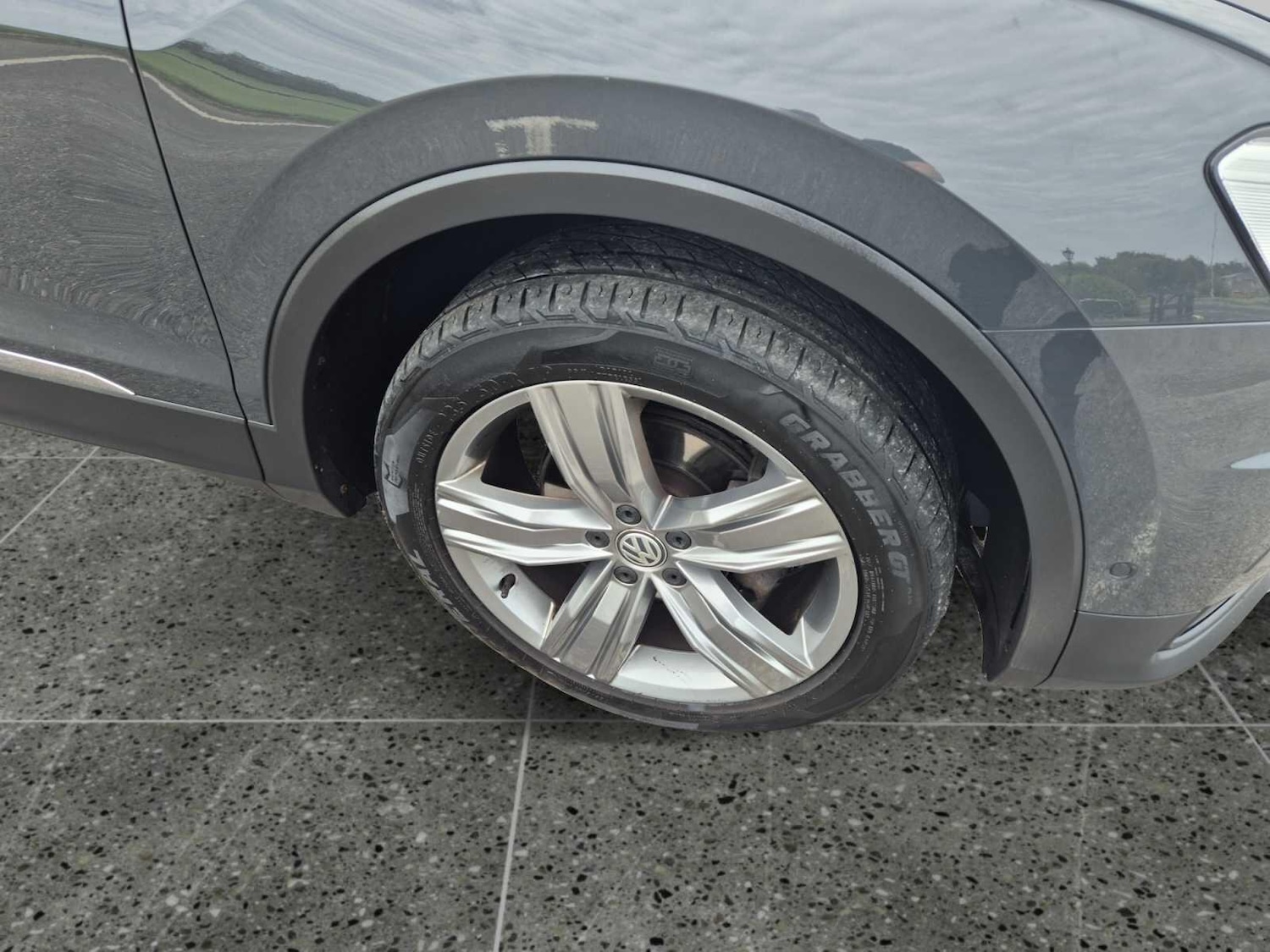 Used Volkswagen Tiguan 2019 for sale - 76991508: Photo 23