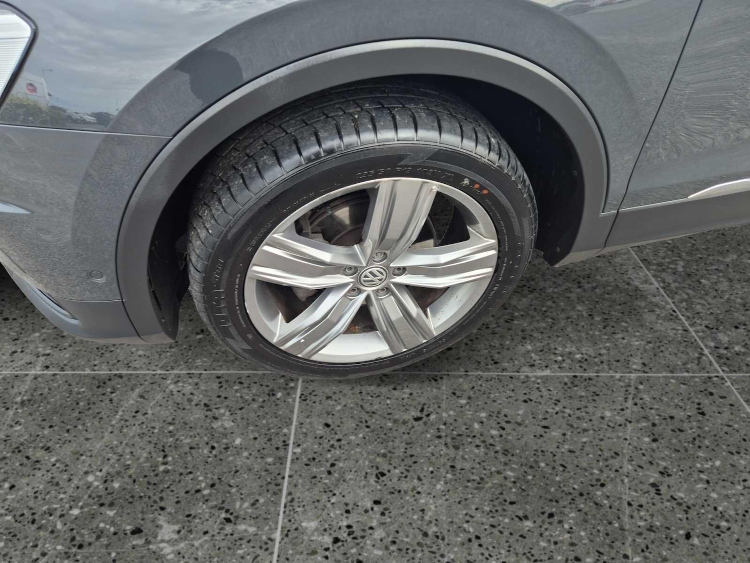 Used Volkswagen Tiguan 2019 for sale - 76991508: Photo 24