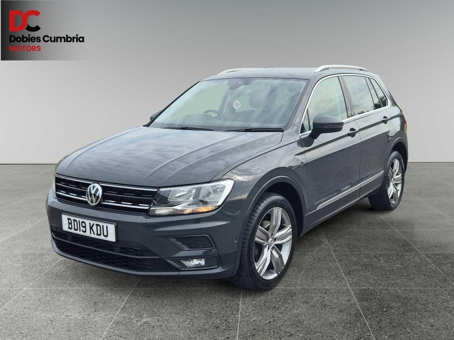 Used Volkswagen Tiguan 2019 for sale - 76991508: Photo 3