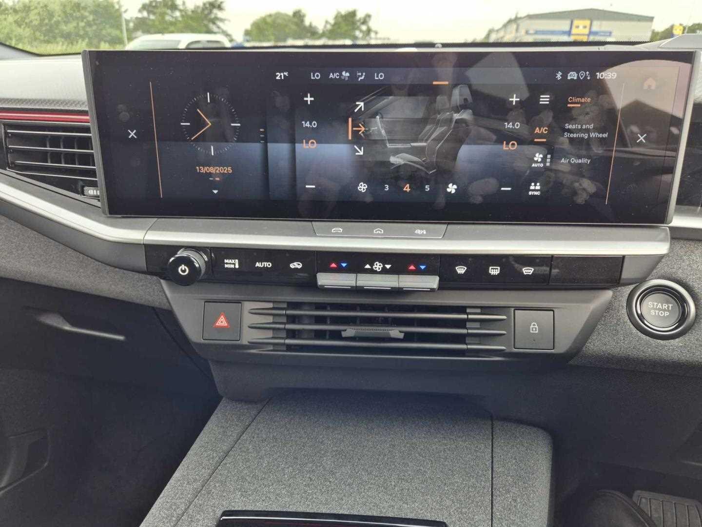 Used Vauxhall Grandland 2025 for sale - 76645064: Photo 31