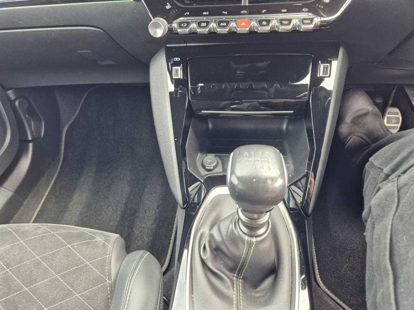 Vehicle 33