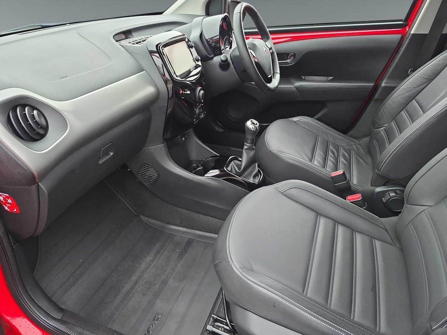 Used Peugeot 108 2016 for sale - 76735140: Photo 10