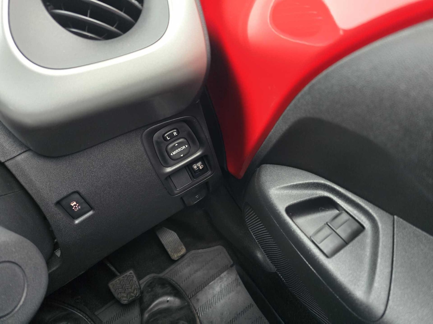 Used Peugeot 108 2016 for sale - 76735140: Photo 35