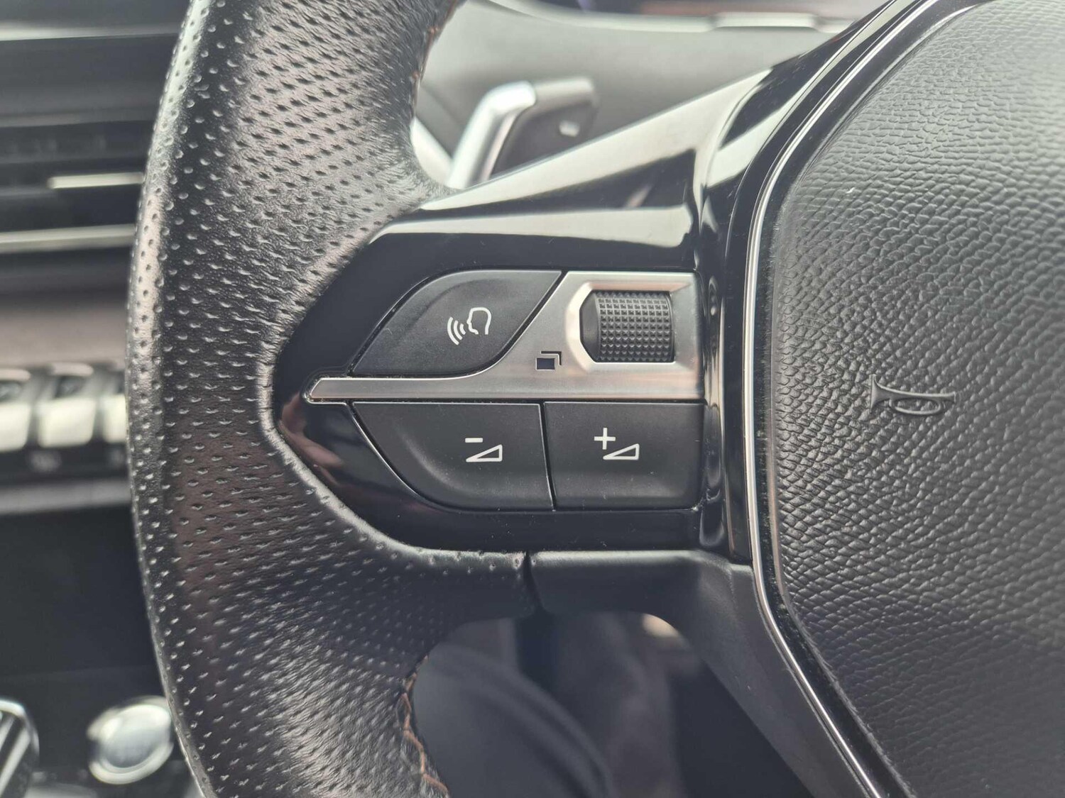 Used Peugeot 3008 2021 for sale - 76026743: Photo 26