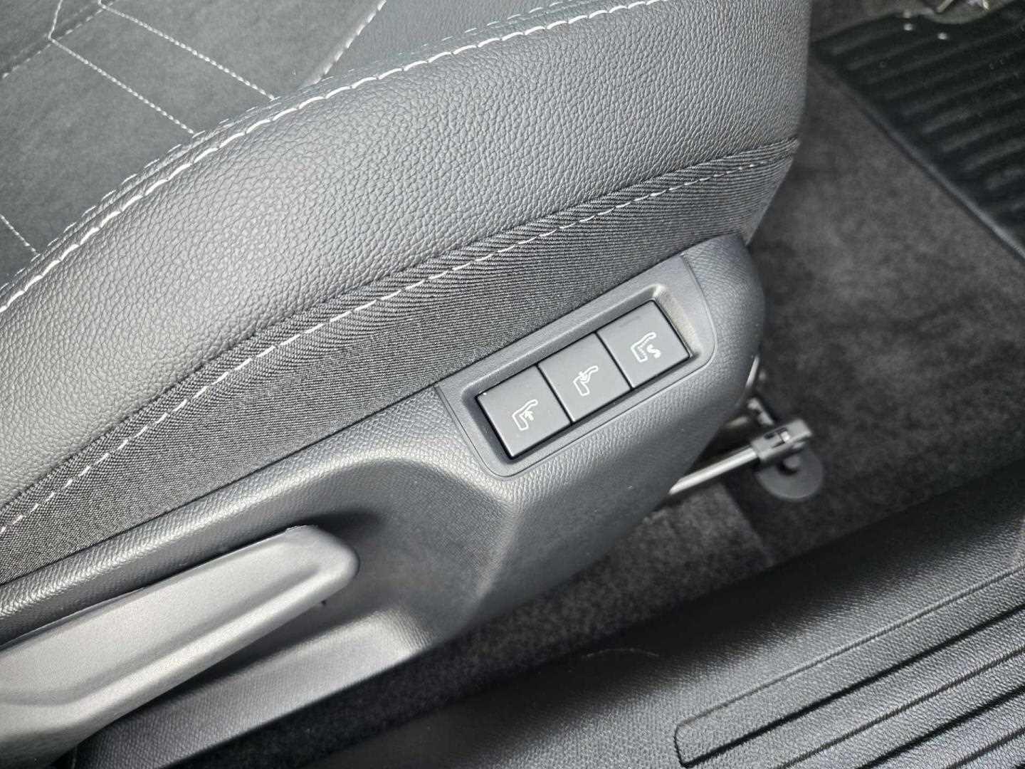 Used Vauxhall Mokka 2025 for sale - 76646342: Photo 32