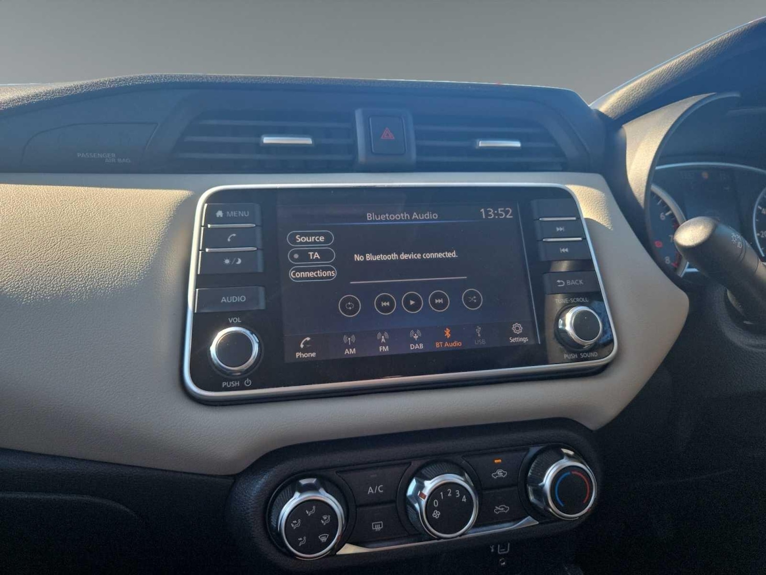 Used Nissan Micra 2021 for sale - 76996049: Photo 13