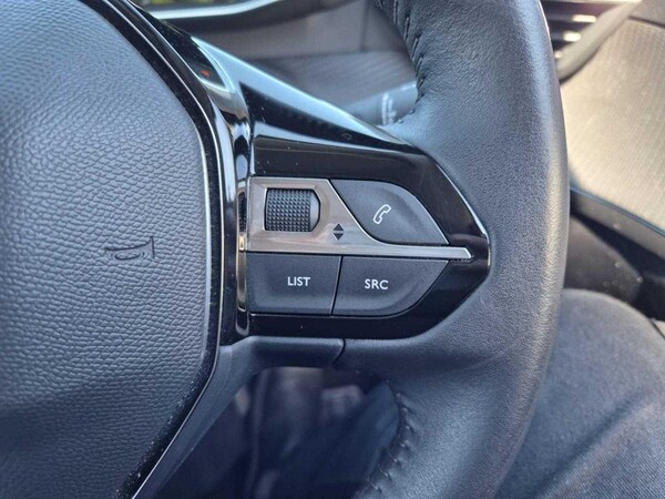Used Peugeot 208 2022 for sale - 75458801: Photo 34
