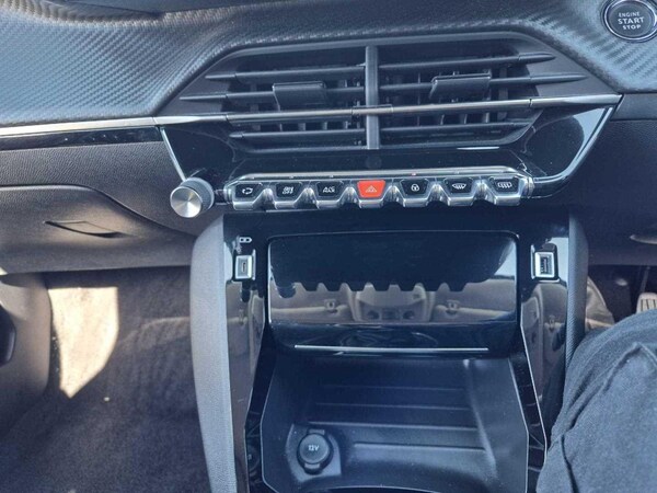 Used Peugeot 208 2022 for sale - 75458801: Photo 37