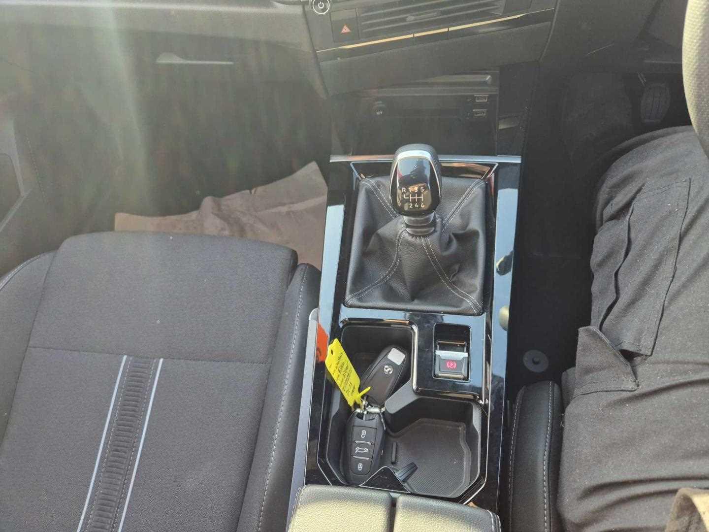 Vehicle 29