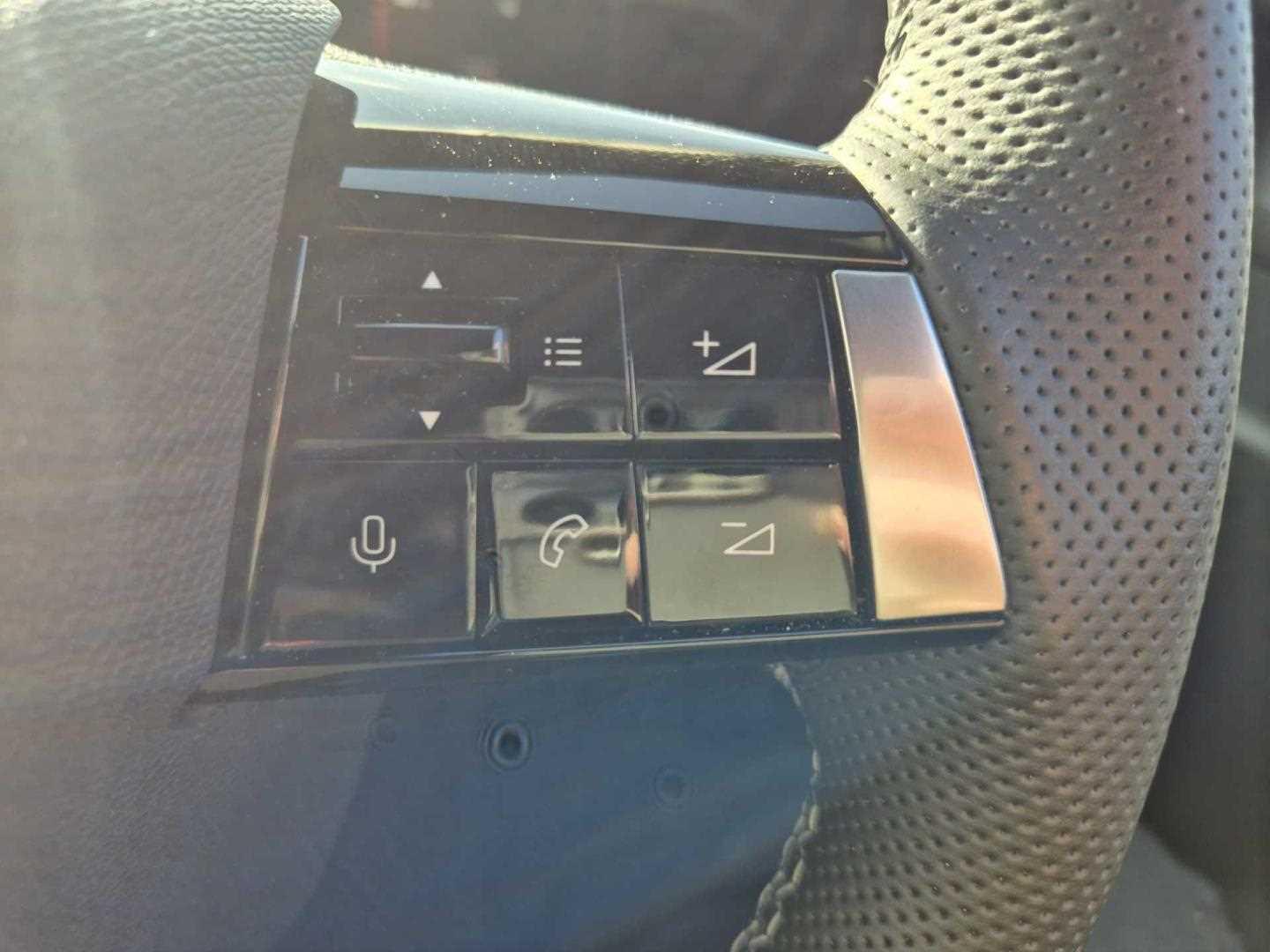 Vehicle 33