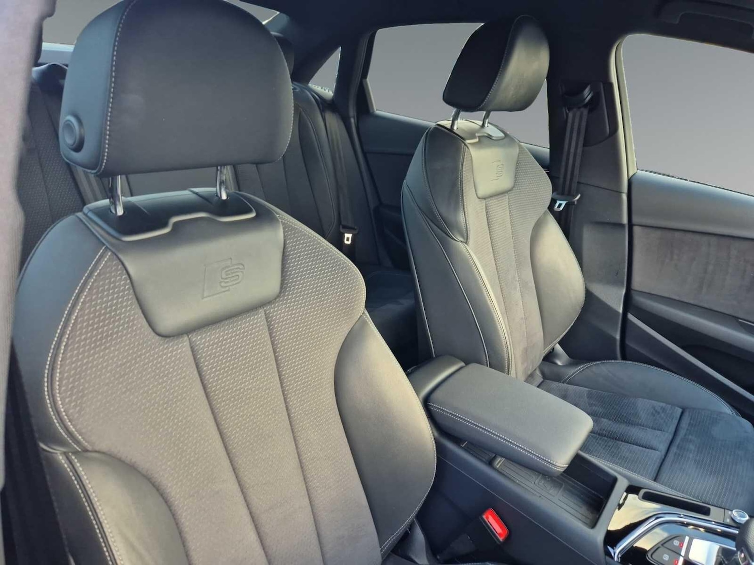 Used Audi A4 for sale - 76996315: Photo 21