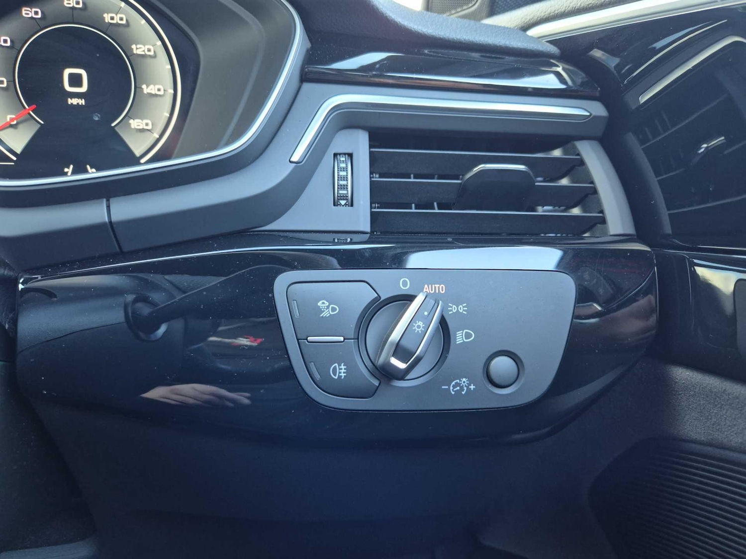 Used Audi A4 for sale - 76996315: Photo 37